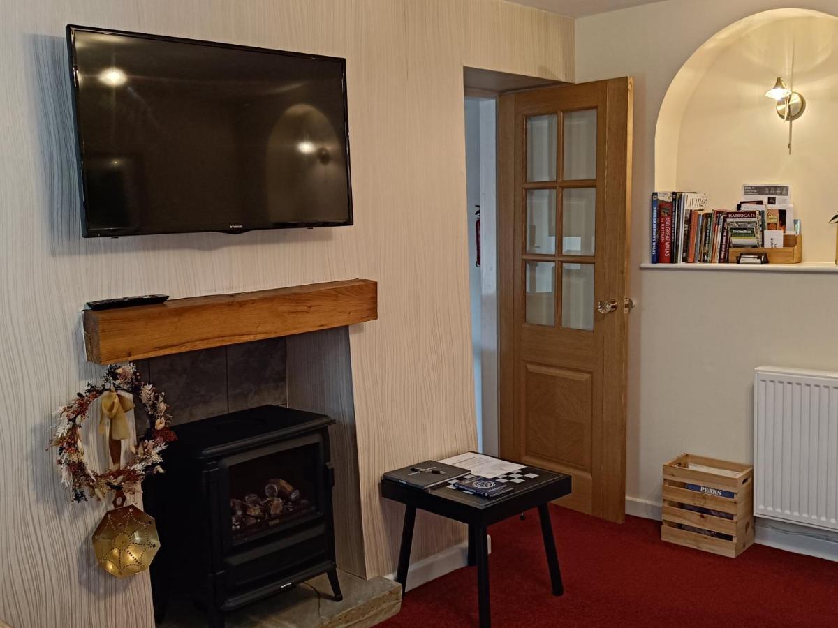 Cosy Cottage In The Heart Of Pateley Bridge. ภายนอก รูปภาพ